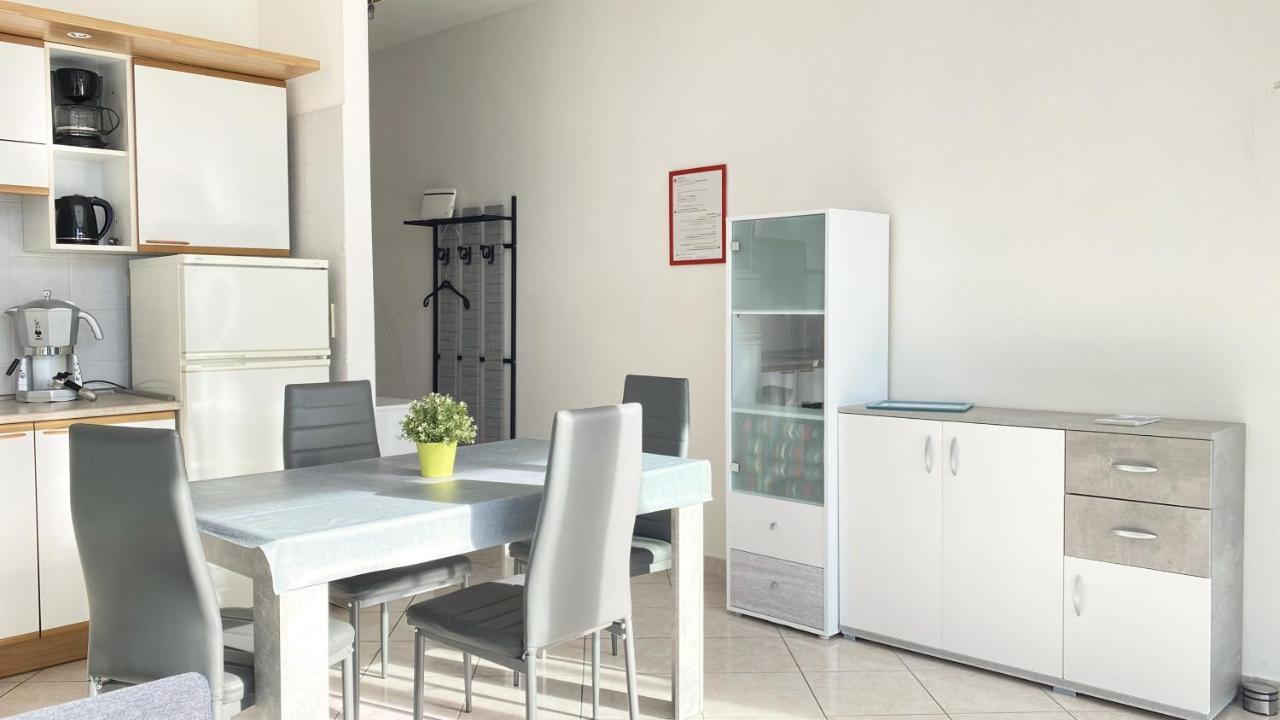 Appartement Casa Del Relax à Riva del Garda Extérieur photo